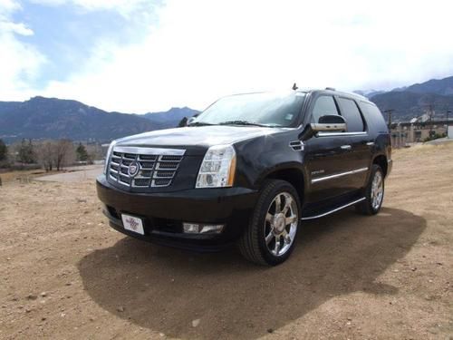 2012 cadillac escalade awd 4dr luxury