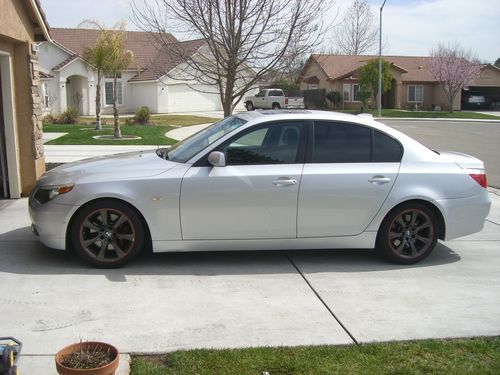 2005 bmw 545i, 4.4l v8, only 50k miles! new tires, like new, clean carfax, mint!