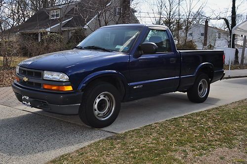 2002 chevrolet s10 pickup truck 70000 original miles a/c auto pioneer no reserve