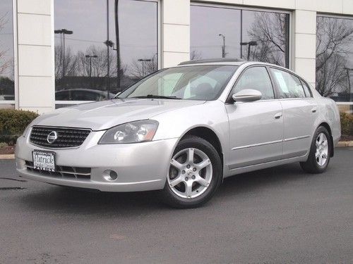 2.5sl bose sunroof heated leather automatic cd6 carfax certified and very clean