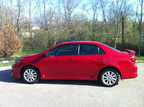 2010 toyota corolla, sports ed. - 35,000 miles, excellent condition