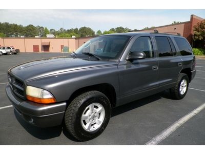Dodge durango southern owned runs great no problems cold a/c cruise no reserve
