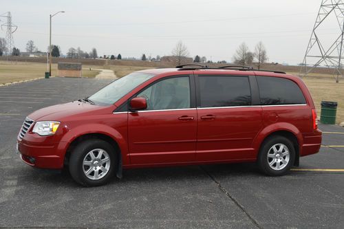 2008 chrysler town &amp; country touring mini passenger van 4-door 3.8l