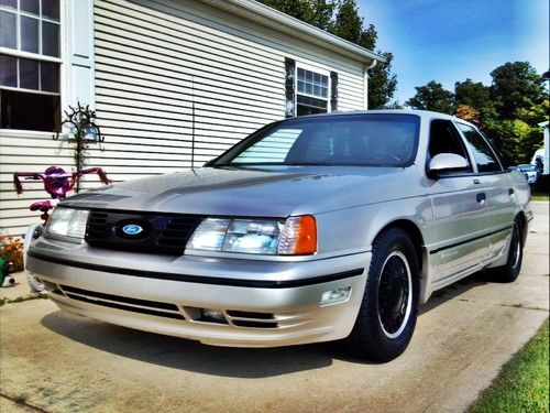 Immaculate first gen taurus sho only 46k miles!