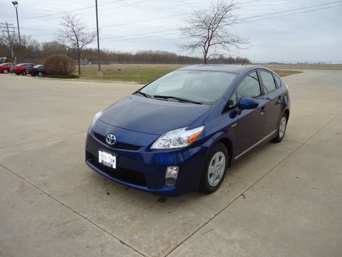 2010 toyota prius iv