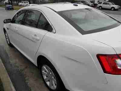 WHITE SEDAN LOW MILES XM RADIO CLEAN TITLE FINANCE STEREO POWER AIR AUTO CRUISE, image 12