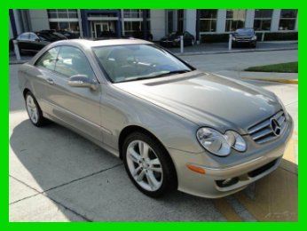 2009 clk350 18,000 miles, rare combo, mercedes-benz dealer, l@@k at me!!