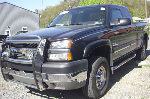 2004 chevrolet silverado 2500 hd lt extended cab pickup 4-door 6.6l