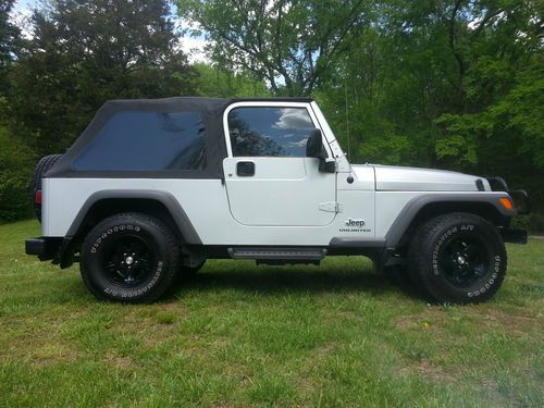 2005 jeep wrangler unlimited sport utility 2-door 4.0l 4wd no reserve