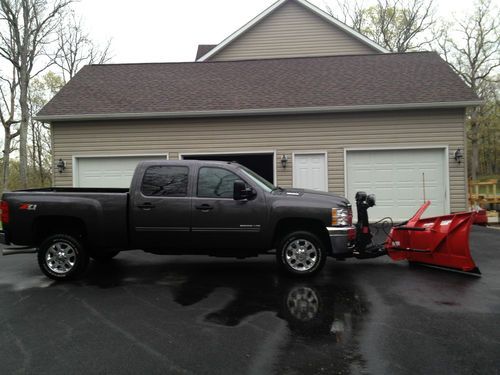 2011 chevrolet 2500hd duramax allison z71 lt snow plow gray 61/2 ft bed