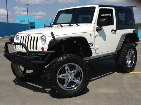 2007 jeep wrangler x- excellent condition!