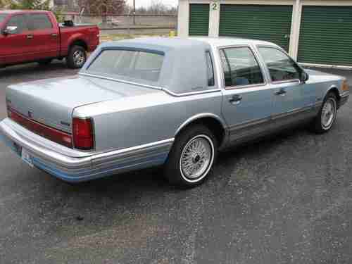 Super Clean Lincoln Town Car, US $2,500.00, image 3