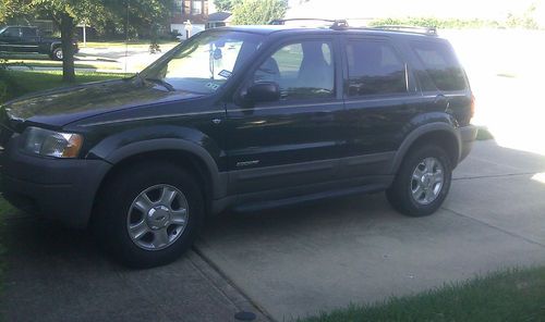 2001 ford escape xlt sport utility 4-door 3.0l- new tires leather seats