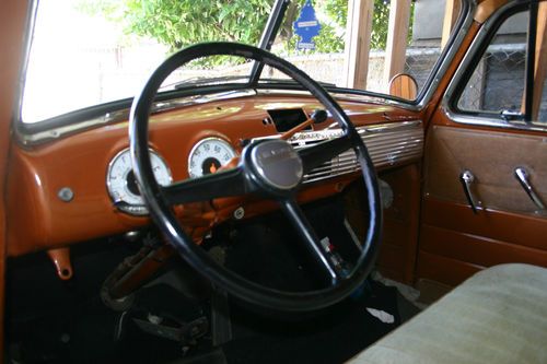 Classic 1949 Chevrolet Panel Van, image 3