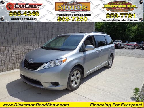 2011 toyota sienna