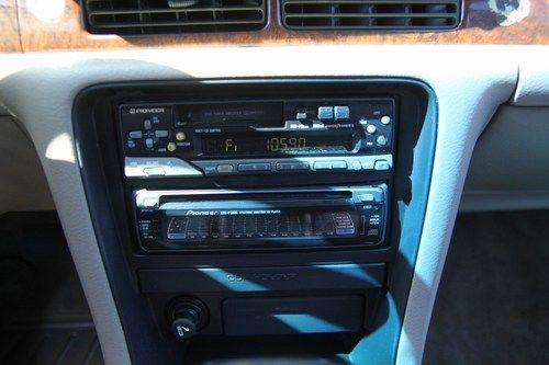 1994 Nissan Altima  Automatic 4 CYLINDER NO RESERVE, image 11