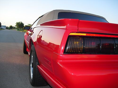 1991 Pontiac Firebird Trans Am CONVERTIBLE, RARE LOW PRODUCTION,22K MILES, MINT!, image 3
