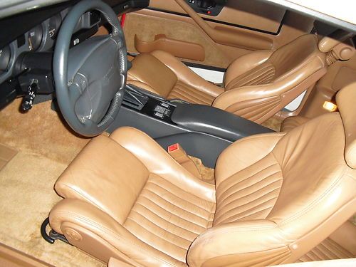 1991 Pontiac Firebird Trans Am CONVERTIBLE, RARE LOW PRODUCTION,22K MILES, MINT!, image 8