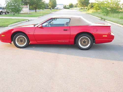 1991 Pontiac Firebird Trans Am CONVERTIBLE, RARE LOW PRODUCTION,22K MILES, MINT!, image 22