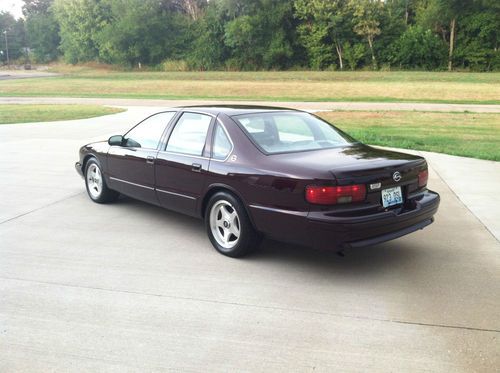 1995 Impala SS, one owner, low miles, all original, nice, clean, dark cherry, image 5