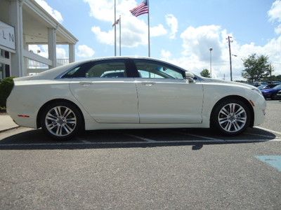 Crystal Champagne Panoramic Vista Roof One Owner We Finance, image 5