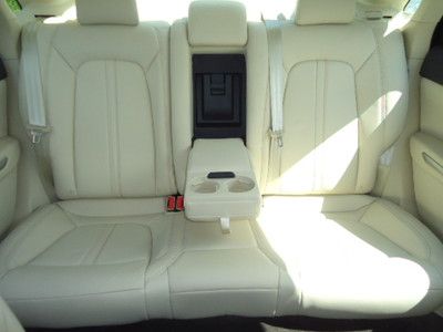 Crystal Champagne Panoramic Vista Roof One Owner We Finance, image 27