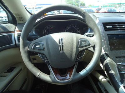 Crystal Champagne Panoramic Vista Roof One Owner We Finance, image 29