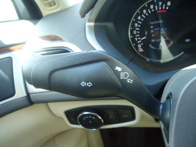 Crystal Champagne Panoramic Vista Roof One Owner We Finance, image 35