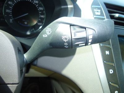 Crystal Champagne Panoramic Vista Roof One Owner We Finance, image 37