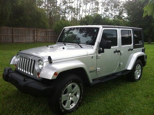 2007 jeep wrangler sahara unlimited 4x4 4dr hrdtop