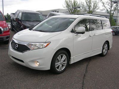 Pre-owned 2013 quest le, navigation, dvd, white/tan, 62 miles only