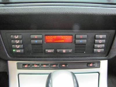 RARE 340HP Sport AWD Black on Black NAV Rear DVD Clean Carfax EASY Finance, image 33