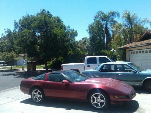 1992 corvette zr1 rims glass top lt1 new tranny and ac alarm!!!sports car