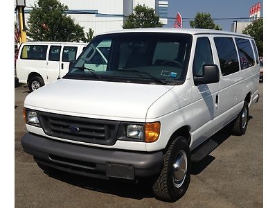 06 ford e350 ext xl white window 15 pass van 103k 5.4l v-8 running board clean