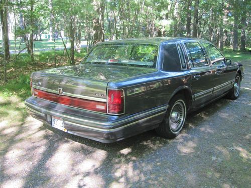 1991 Lincoln Town Car Executive Sedan - NO RESERVE - Southern Car in Wisconsin, US $2,500.00, image 5