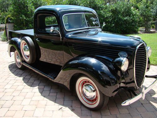 Ford antique pick up truck 1939