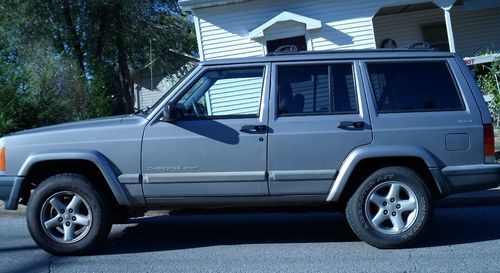 2001 jeep cherokee classic sport utility 4-door 4.0l