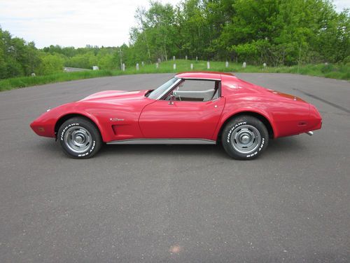 1976 chevy corvette