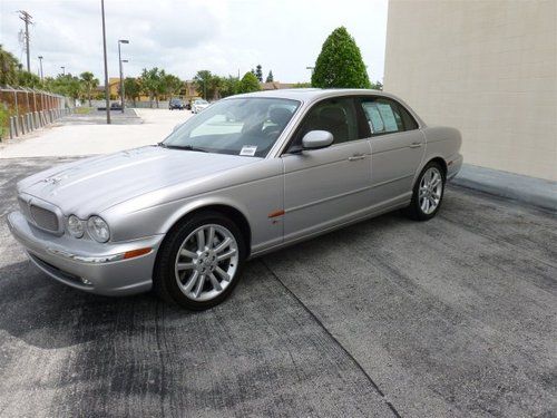 2004 jaguar xjr