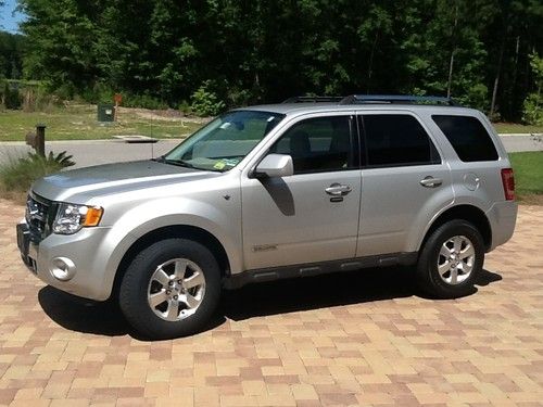 2008 ford escape 4d sport utility limited  - $11,125.00
