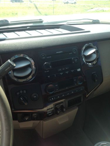 2008 ford f-250 super duty lariat crew cab pickup 4-door 6.4l