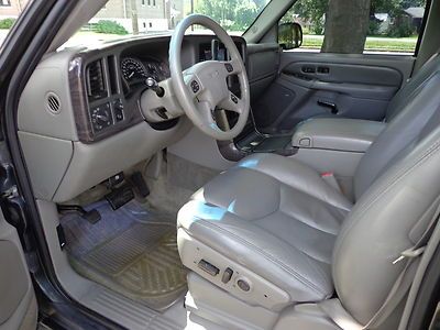 2003 GMC YOUKON DENALI AWD 3RD SEAT DVD LEATHER LOADED RUNS GREAT NO RESERVE, image 23