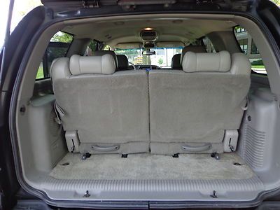 2003 GMC YOUKON DENALI AWD 3RD SEAT DVD LEATHER LOADED RUNS GREAT NO RESERVE, image 29