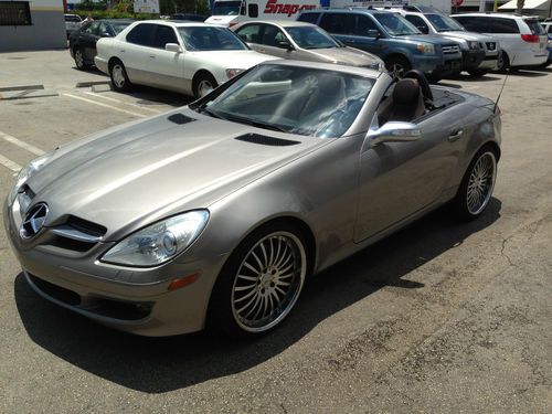 2005 mercedes-benz slk350 convertible 2-door 3.5l