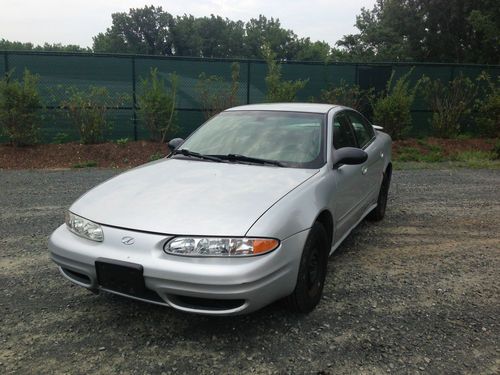 2002 oldsmobile alero gl sedan 4-door 2.2l