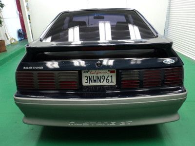 1988 FORD MUSTANG 5.0 V-8/MANUAL NO RESERVE!, image 6
