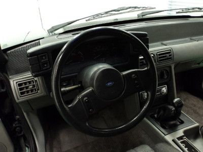 1988 FORD MUSTANG 5.0 V-8/MANUAL NO RESERVE!, image 28