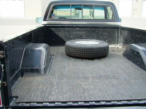 CHEVROLET SILVERADO 1986 3/4 TON-4 WHEEL DR-BLACK-COMPLETELY RESTORED, US $13,000.00, image 8