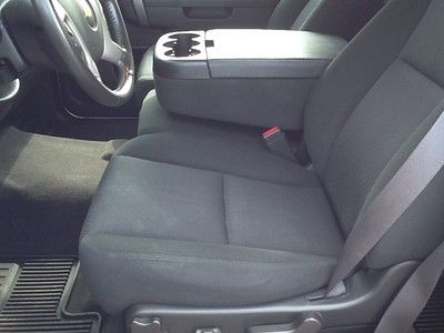 Low Reserve! 4X4 Ext Cab 8 foot long bed,5.3L, Excellent Condition, image 28