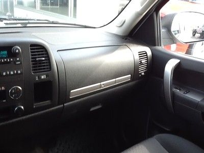 Low Reserve! 4X4 Ext Cab 8 foot long bed,5.3L, Excellent Condition, image 42